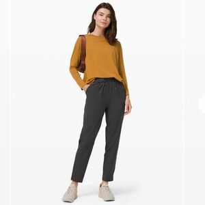 Lululemon keep moving pant 7/8 high rise. Size 6. Black.